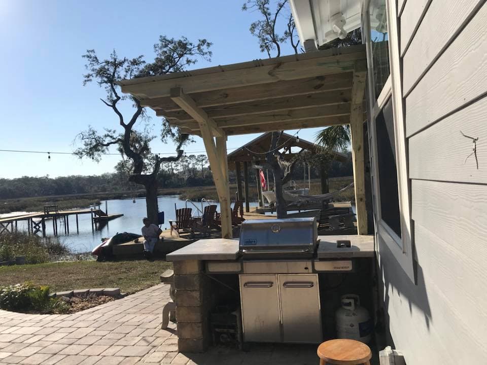 Decks — Grill 20